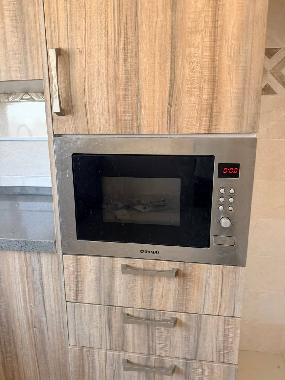للبيع كاونتر كامل مع ملحقات
العنوان بغداد / المنصور
***********
