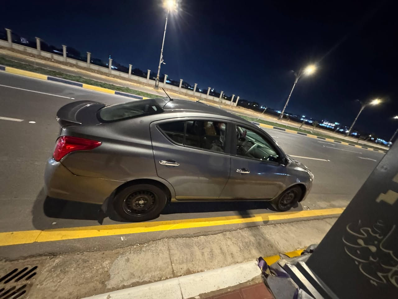 فيرسا 2018  فول كامره مثبت سرعه شاشه بلاديه بيها أربع قطع ومطلوبه اربع أوراق ينزلن من سعرها ب72 وبيه مجال بسيط محرك بيه راجز المحرك سعره حاويه بالجيس تقريبا ب200الى250 الف عراقي  للاستفسار الاتصال أو المراسله
‏‪***********‬‏
