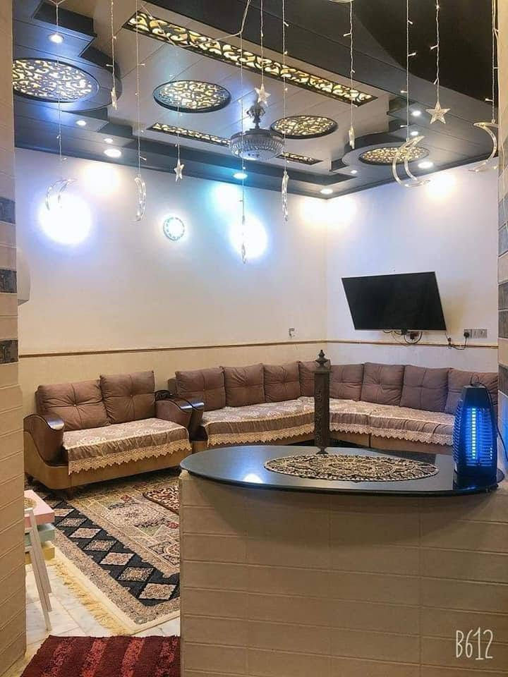 دار للبيع الموقع ابي غرق حي الحسين 150 م طابو صرف  
بناء حديث الاستفسار الاتصال بالرقم ***********
السعر 135 وبي مجال
