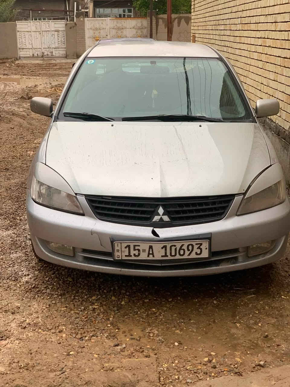 ٢٠١١كامله برغي نقص ما بيهااوتماتيك بيه جامله وبنيد فقطالسعر٧٠بيه مجال بصيط***********
