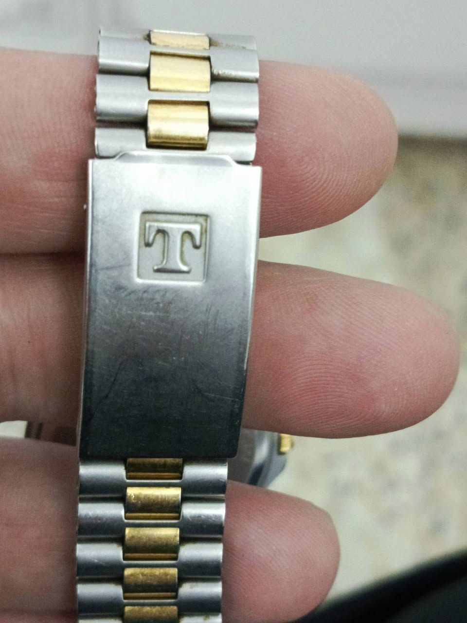 تيسوت بطاريه لونين مينه سوده 
قطر 34
بلادي بلكامل مع العلبه الاصليه 
175الف


**إذا كنت صاحب هذا الإعلان وتريد حذفه لأي سبب، رجاءا أرسل رسالة إلى الدعم الفني**