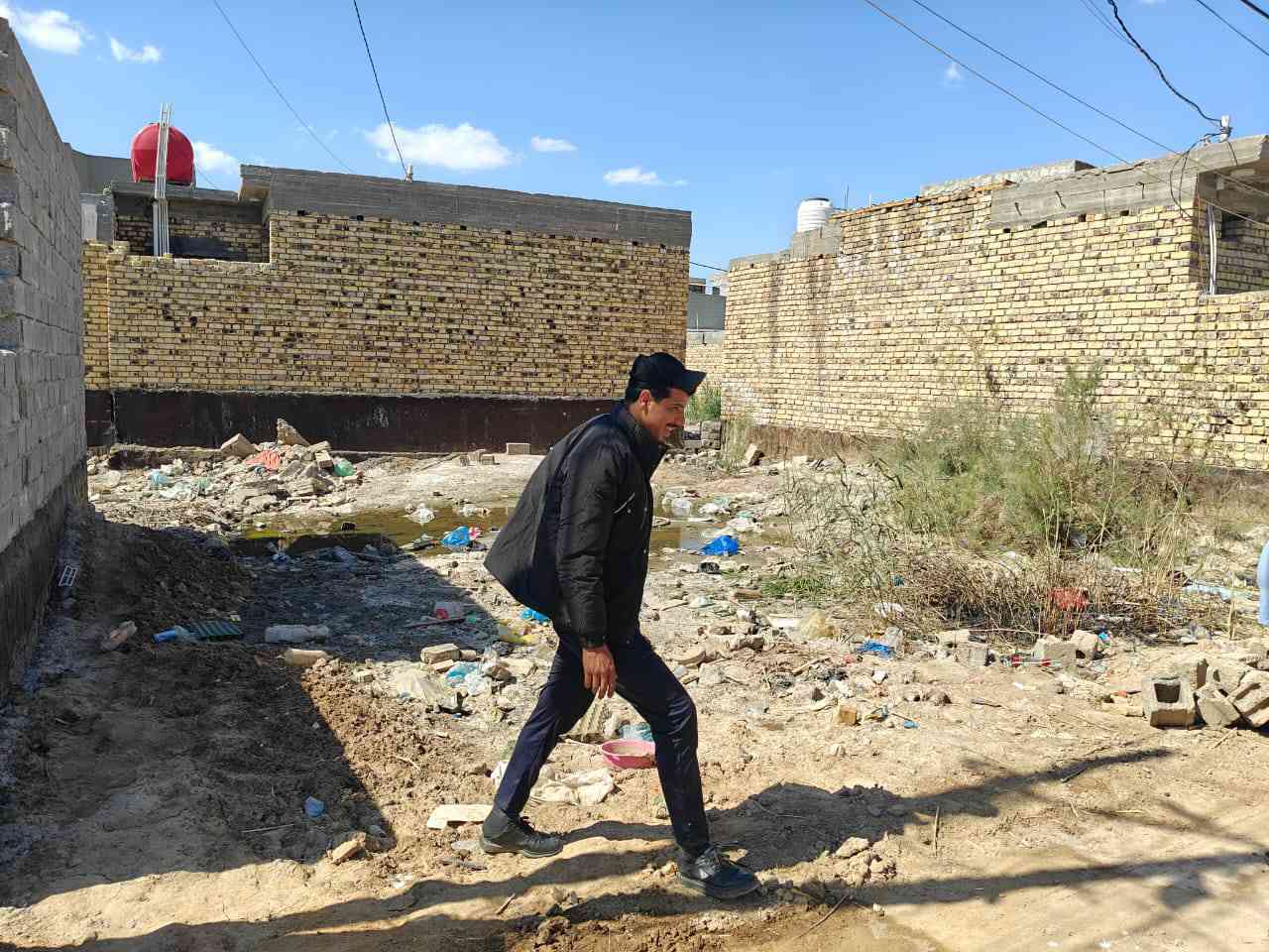 سلام عليكم قطعه ارض للبيع في بكركي شارع  الغسل مساحه 140متر ستفسار على ***********0 سعر 15مليون
