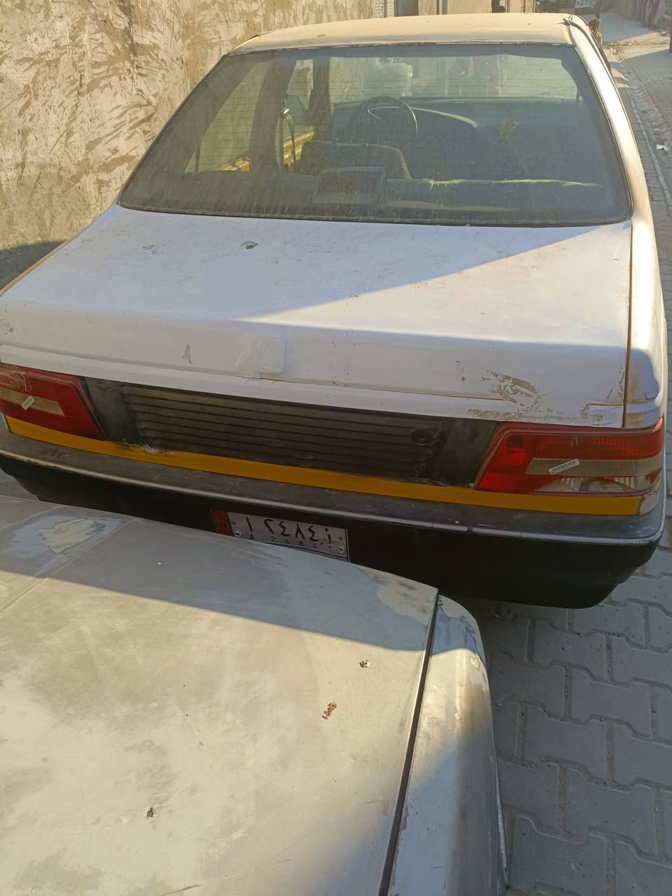 بيجو موديل 9 ماندل راعيها  مصبوغه اساس حاليا
سنويه عضم منتهيه مكينه وكير السياره شغاله كلشي مابيها 

ابيع كوم حديد

 بمليون وربع قفلها 

مدينه الصدر 

***********
