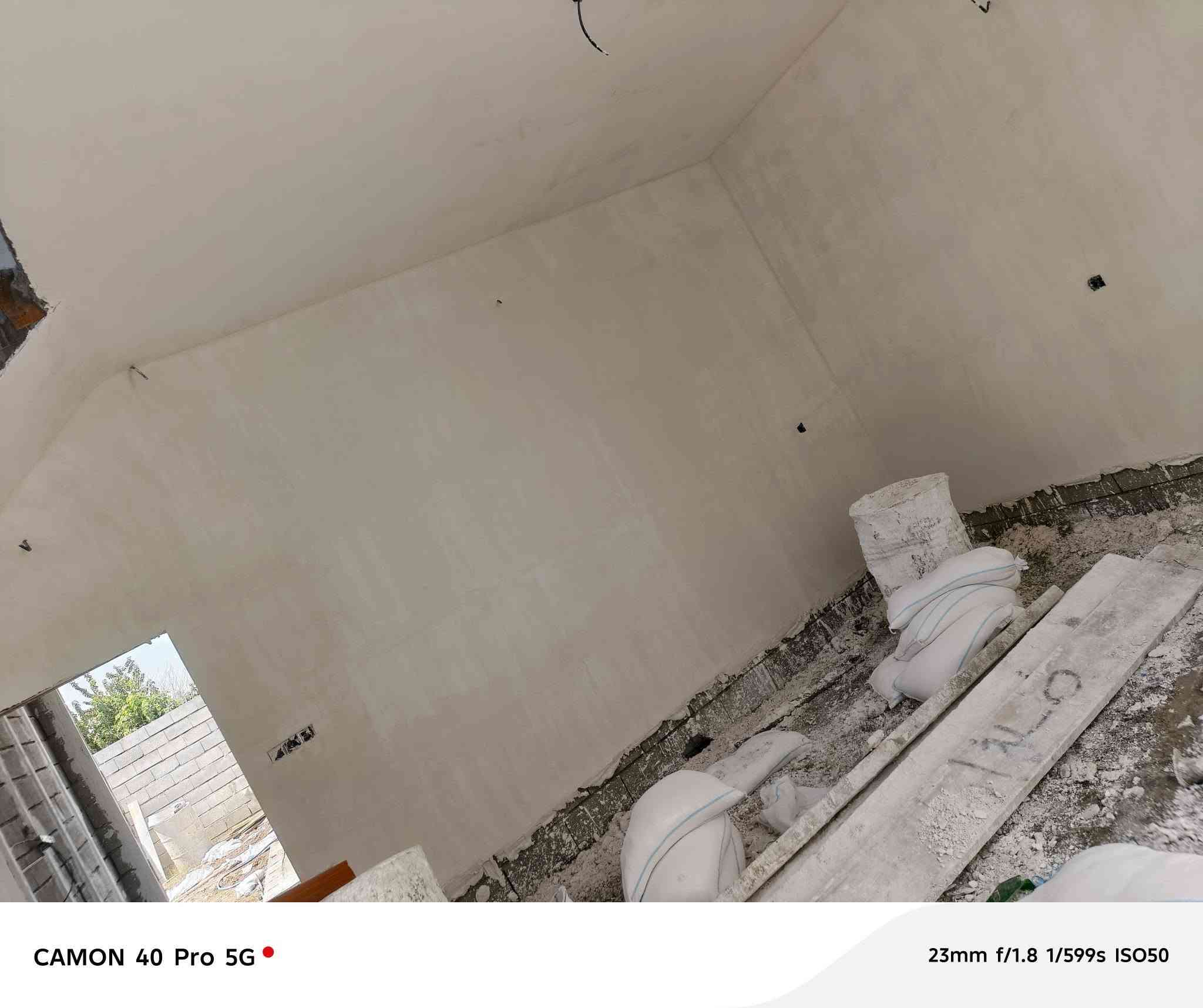 سلام عليكم من الموصل كادر كامل متكون من اربع اوصطوات جص او سمنت هذه رقمي *********** ول خاص مفتوح
