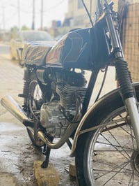 دراجه ايراني مكينه تخبل ناعمه دراجه حلوه نضيفه مكفوله ما ناقصه شي كلك ...