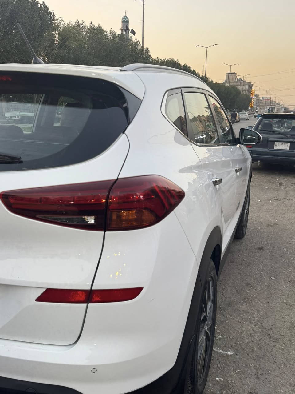 سلام عليكم توكسان موديل2019 سياره خليجيه شركة الكاصد سياره مكفوله ماعده طخه بصيطه بلبنيد كد شبر او اقل موضحه بلصوره سعره 192 وبيه مجال مكاني كربلاء ***********
