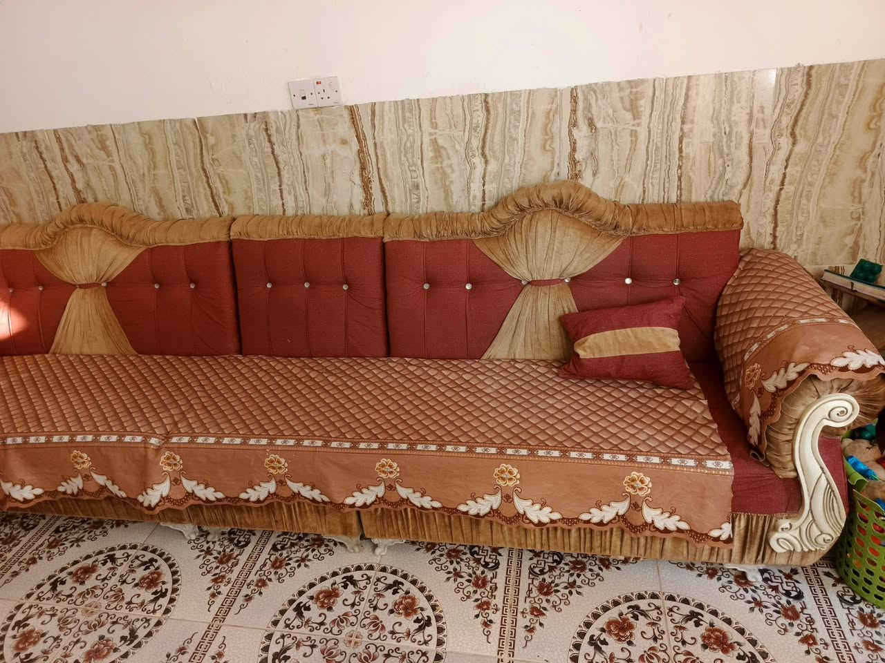 تخم ١٠ مقاعد سعر ٢٥٠ قفل مكان بغداد سبع البور ***********
