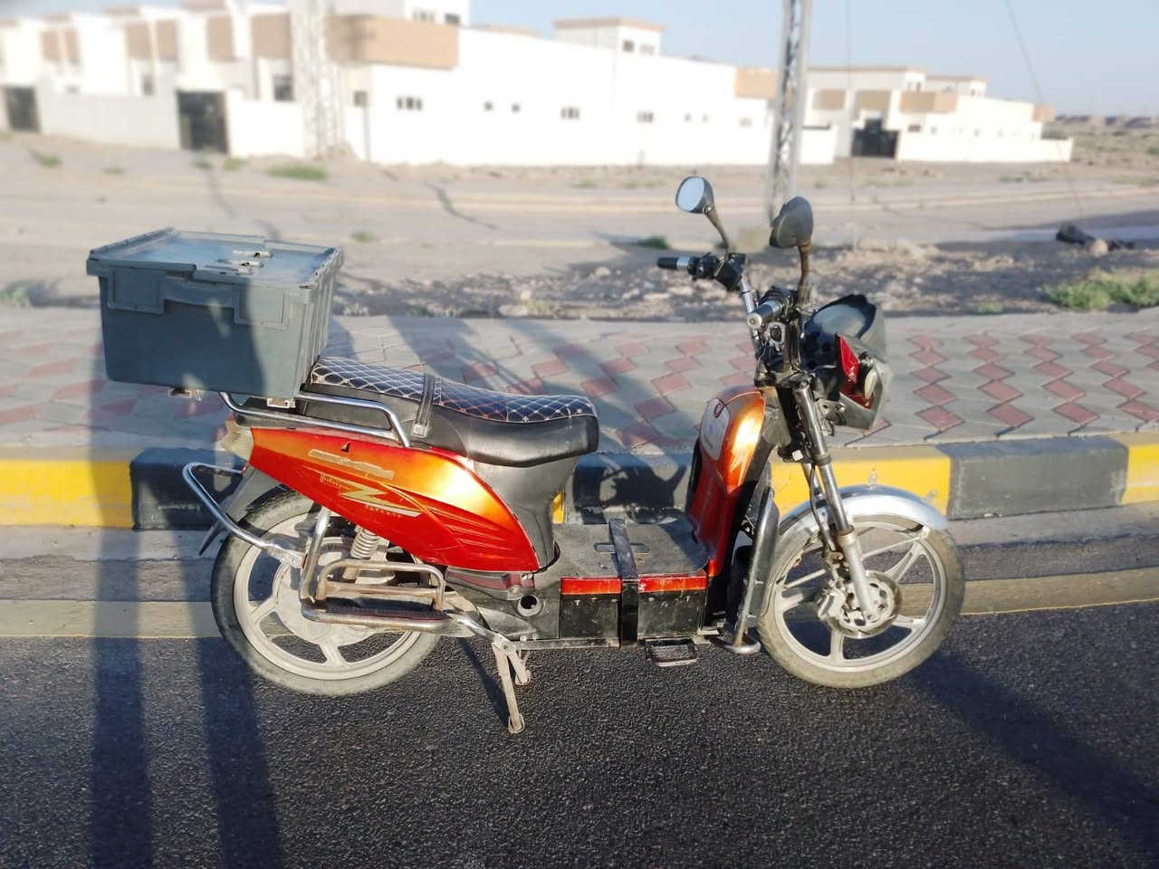 السلام عليكم بايسكل شحن للبيع شغال نضيف سعر  350.


**إذا كنت صاحب هذا الإعلان وتريد حذفه لأي سبب، رجاءا أرسل رسالة إلى الدعم الفني**