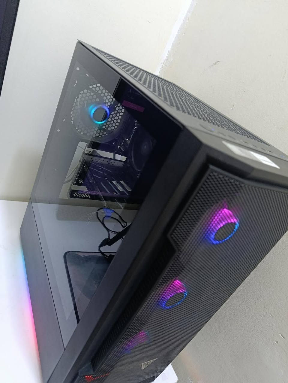 معالج Ryzen 5 4650g pro
بورد b450
كرت شاشة 1660s 6gb
رامات 16 3200
تخزين m.2 512
بور سبلاي 700w
كيس اربع فانات RGB وفيه تحت هم RGB
سعرها ٦٥٠
مكاني بغداد الدوره اكو توصيل لكل مكان


**إذا كنت صاحب هذا الإعلان وتريد حذفه لأي سبب، رجاءا أرسل رسالة إلى الدعم الفني**