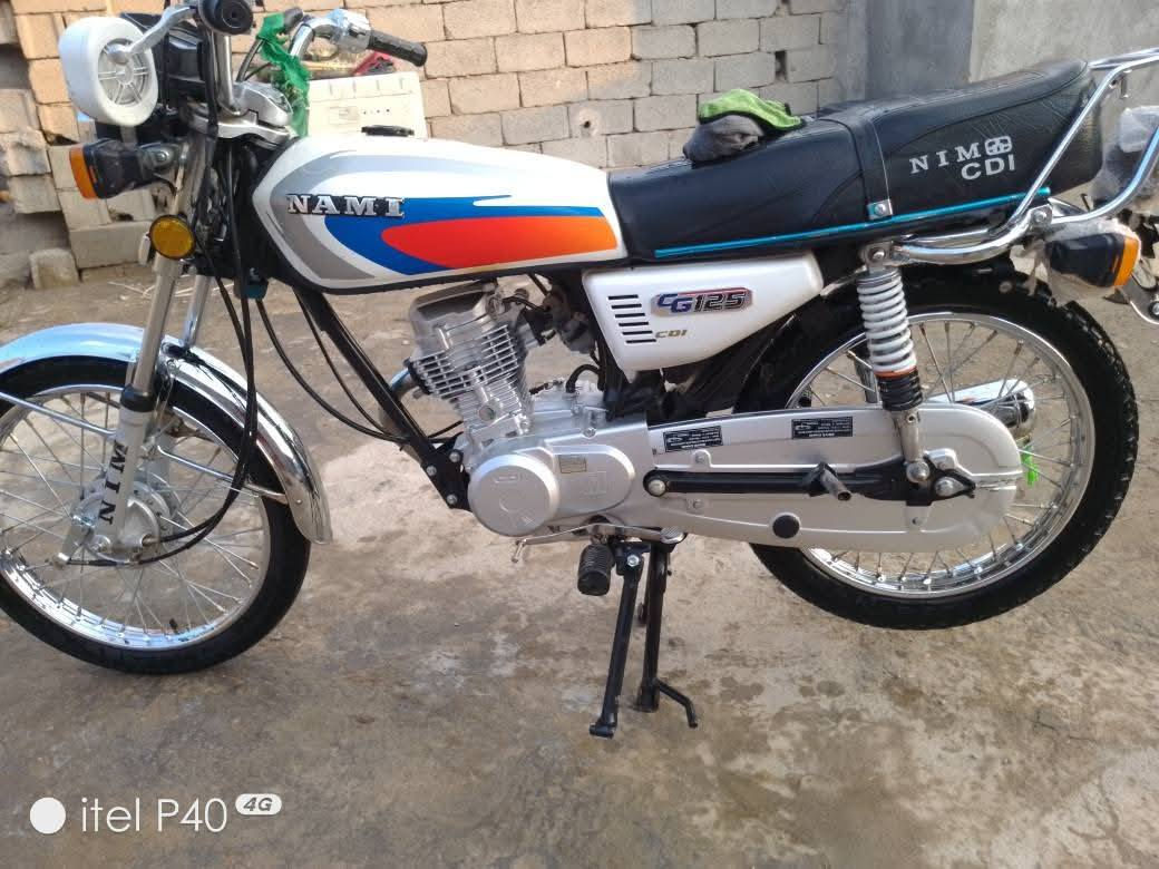 سلام عليكم شباب عدي هاي دراجة وراق مكاني ناصرية سعر 500وبيهة مجال***********
خابروني
