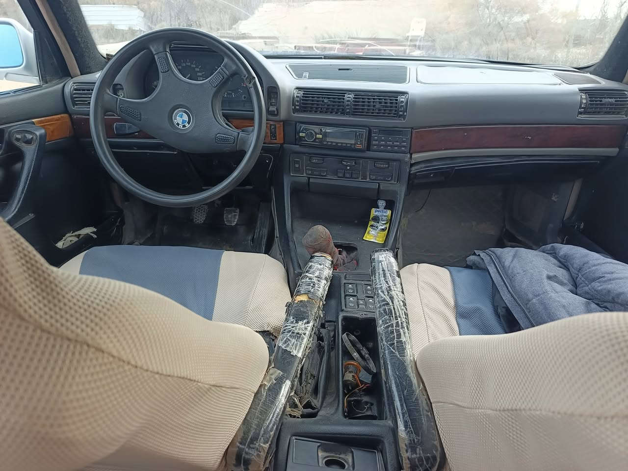 بي إم 735 رقم قادسيه
موديل ٩١ كير عادي جاهزه من كلشي
مكينه كير حداديه تخم تاير جدد تبريد
السياره راعيه متوفي السعر ٢٢ مكان السياره
الدوانيه اي استفسار ***********
