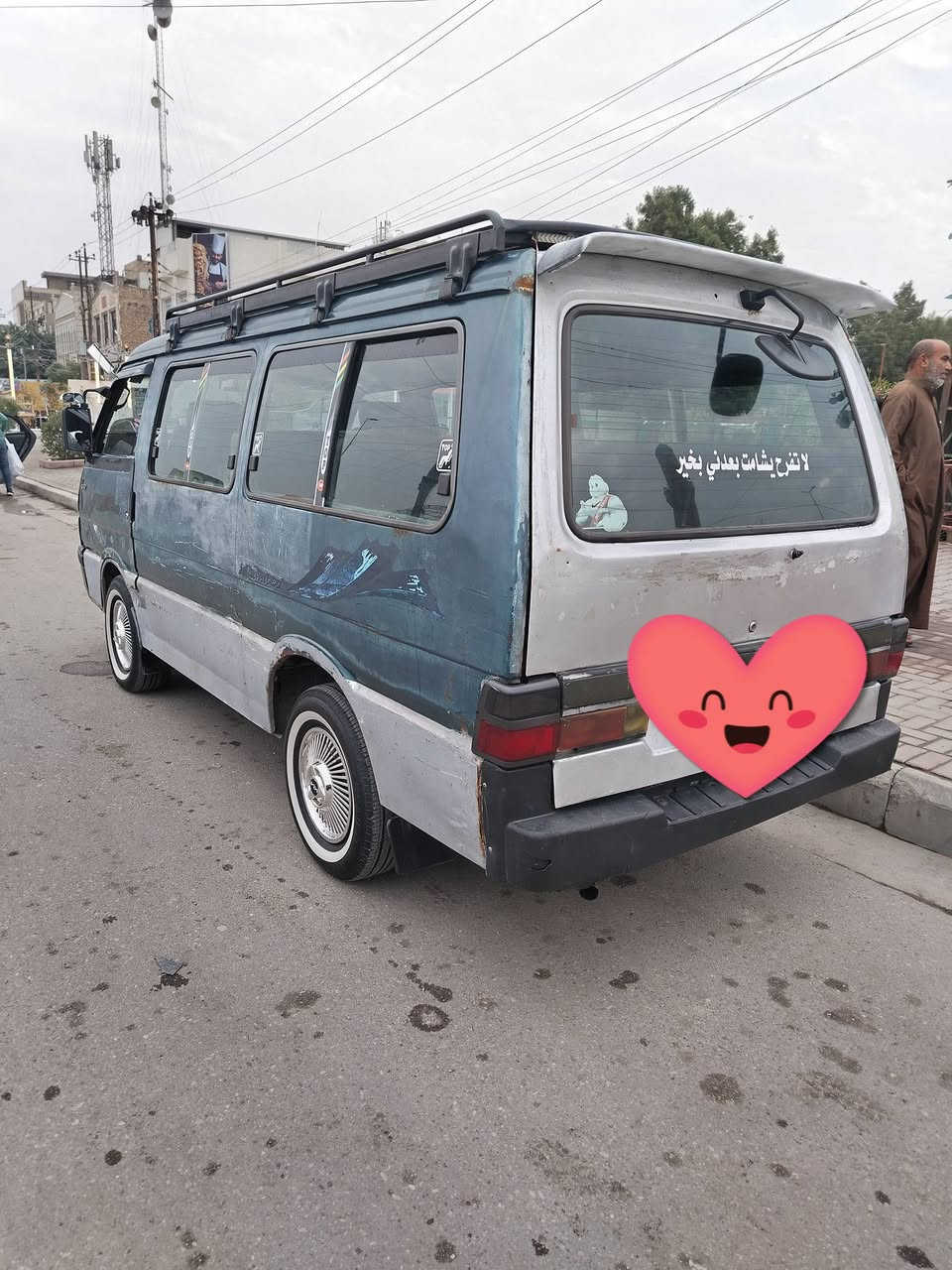 سلام عليكم عندي كيه لبيع موديل ٩٥ مصفر هيه مرور تحويل مكان بغداد حي جهاد ***********
