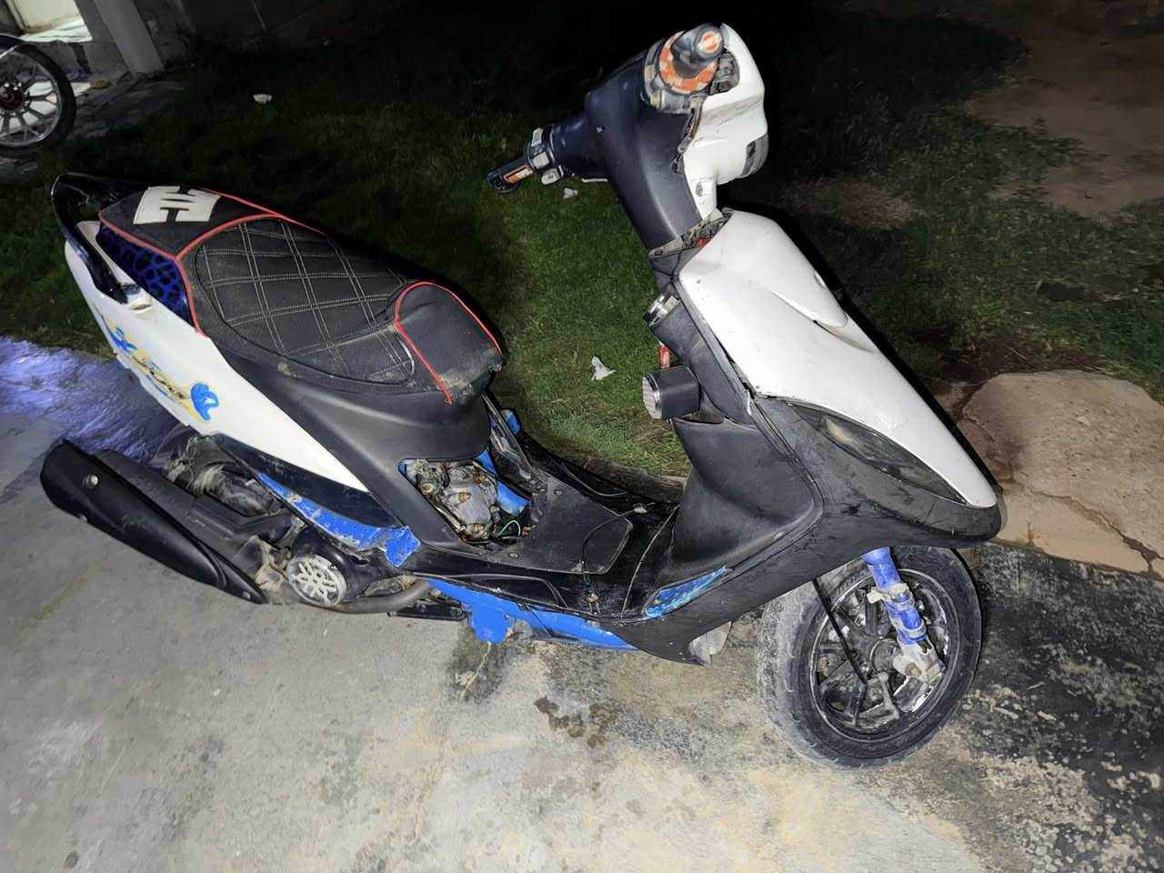 ماكس عدله للبيع شلعه ومعدل شك الكاع مبدل كلجات رياضي جدد  كلشي جديد بيه تجي وشوفه


**إذا كنت صاحب هذا الإعلان وتريد حذفه لأي سبب، رجاءا أرسل رسالة إلى الدعم الفني**