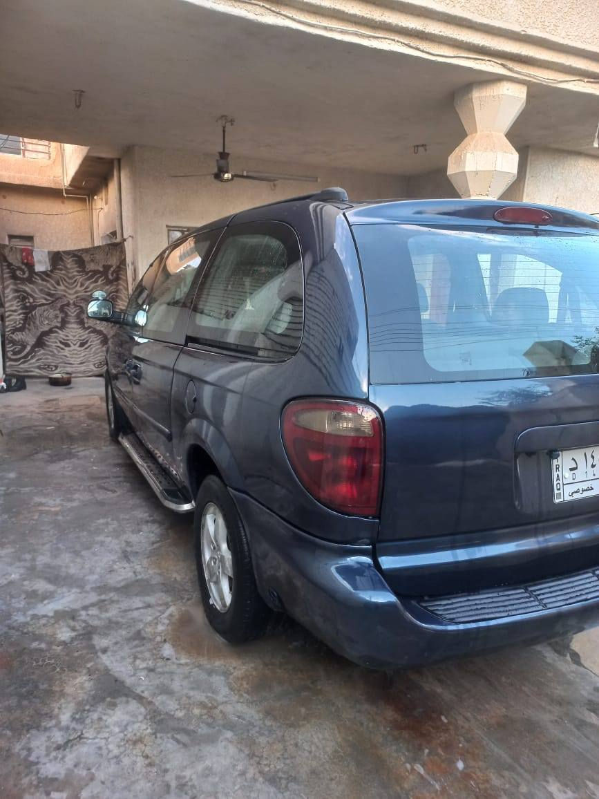 سلام عليكم شباب للبيع دوج كرفان 2005 شاصي طويل 3قطع تبريد ثلج كشنات سياحية منفصلة كير مكينه صدر كهربائيات تخم تاير جديد سياره جاهزة من كلشي رقم بغداد بيها صبغ احزام أو عدي صورها قبل الصبغ اثر جراد دوسات اضافيه استيل سياره حلوه حيل مال جناي سعرها 73او بيها مجال بسيط مكينه 3300 مكانها بغداد أبو غريب زيتون موبايل ***********
