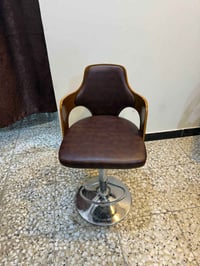 مجموعة اغراض • كراسي • للبيع