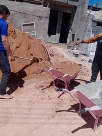 كادر عمال • حفر • تنضيف