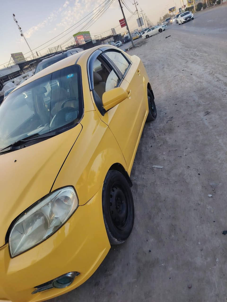 السلام عليكم افيو موديل 2008 سياره جديده مكينه وكير  وحداديه جدد الرقم بابل العنوان بابل السعر 42 رقم تليفوني ***********
