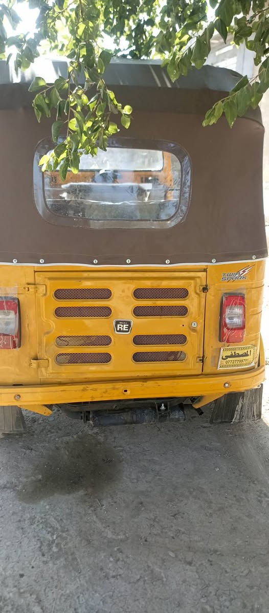 سلام عليكم تكتك19للبيع لا ضربه لا صبغ شهر 6اوراق 7اصوليه مكفوله لترقيم بغداد لمعامل السعر 4500. ‪***********
