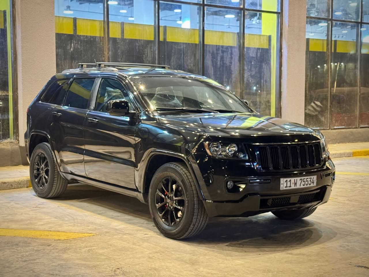 اسلام عليكم
بيع جيب شيروكي 2012 فول مواصفات 
صبغ عام بدون لغد وشاصي وايرباك كفاله 
بنوراما 
شاشه 
كشات جلد 
كشنات كهرباء ⚡️ 
تدفئه تبريد كشنات 
كير مكينه صدر تبريد حدادية خير من الله 
تخم تايرات جديد 
الحادث كردحه مال امريكا صبغتهة عام اثر فابلون عندي تصوير قبل الصبغ وبعد الصبغ 
شواصي لغود اير باك كله كفاله 
ماشيه 160 الف mil حقيقي 
السعر 140 وبيهة مجال 
بيهة شخوط موضحهن بل تصوير 
العنوان ام الكبر والغزلان  
للاتصال ***********
