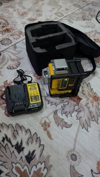 جهاز ليزر • ديوولت • ١٢ خط