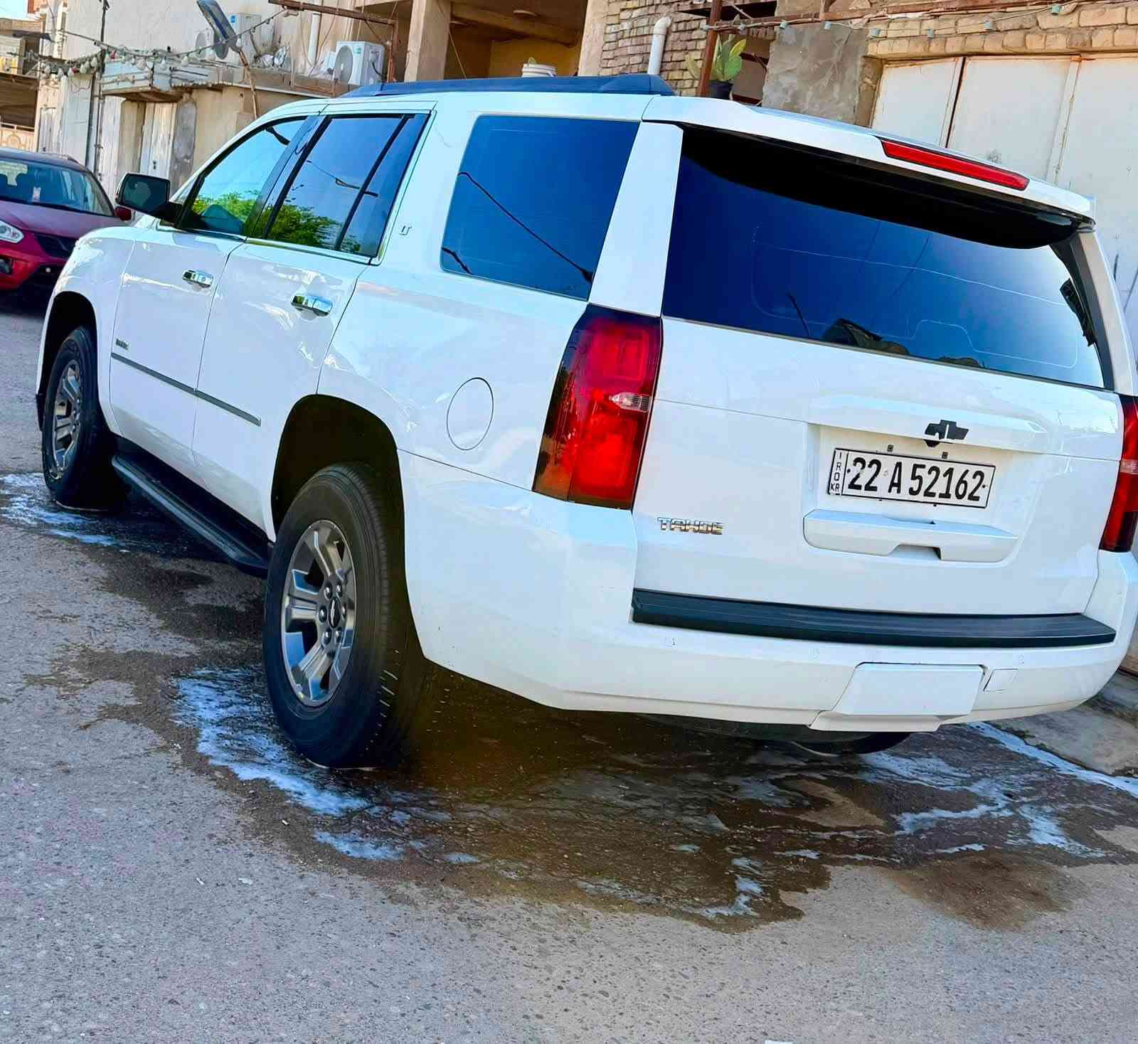 سلام عليكم
CHEVROLET  LT

تاهو 2017  ادوات متومه طبق اصل

السيارة ماشية  (105) الف كيلو متر 

كفاله من كص وفتح فقط جاملغ وبنيد بي صبغ 

المواصفات //LT                        

٨سلندر 5300

كراسي جلد اصل

كراسي اثنين كهرباء

كراسي هزار( عند اقتراب السيارة من اي شي )

كراسي خزن(ميموري)

كراسي(تدفئة+تبريد)

كراسي خلفية تدفئه

تبريد خلفي شاشة

شحن الهاتف لاسلكياً 

كروس سرعة

فول تحكم استيرن(جهتين امامي+جهتين خلفي)

استيرن كهرباء

استيرن تدفئة

شاشة عرض الاعطال

صندوك كهرباء(شفط)

نظام السير على الخط

دبل كير(عادي+اوتوماتيك)

دبل حساس(امامي+خلفي)

نظام تحكم بمستوى الضوء الداخلي

مانع تزحلق

منضومة زنون

پدل كهرباء(تحكم كهربائي بالبريك والبانزين)

نظام فتح الابواب لاسلكياً

فور ويل

شاشة امامية كبيرة اصلية

شاشة خلفية DVD اصلي 

كامرة خلفية 

تشغيل عن بعد

قاصة سرية

دوسات كتابة CHEVROLET

اشارة بالمري

مري كهرباء(شفط)

لايت عدسة زنون

لد امامي

سستم_صوت

مكان السيارة ميسان سعر 145وابيه مجال 

‏للاستفسار الاتصال على ***********
