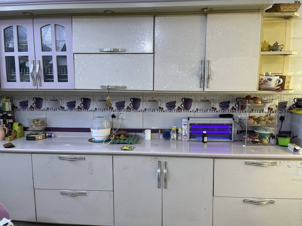 كاونتر داخل المنيوم والبوب ndfنظيف قياس الكاونتر ٤ متر والسنك ٣ متر مع الطباخ المنضدي والفرن الكهربائي ومفرغه الهواء


**إذا كنت صاحب هذا الإعلان وتريد حذفه لأي سبب، رجاءا أرسل رسالة إلى الدعم الفني**