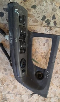 قطع غيار • سيارات • للبيع