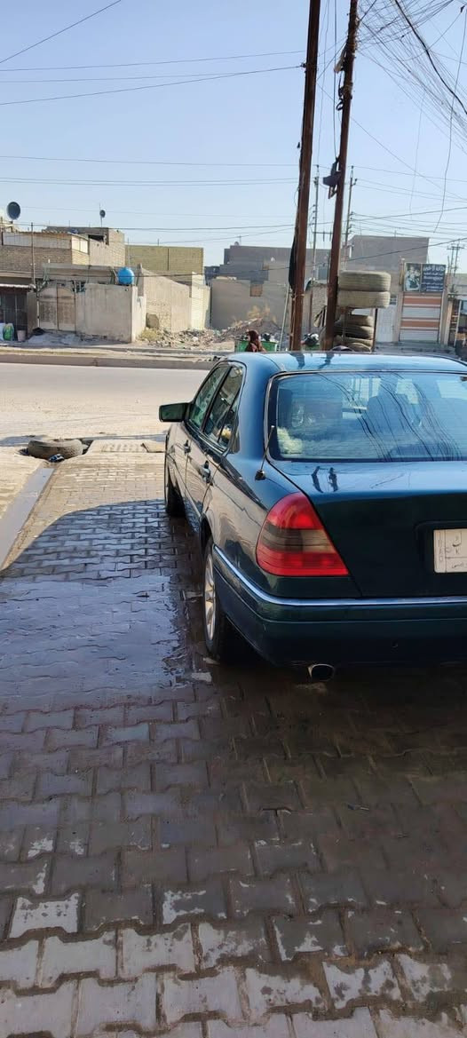 السلام عليكم مارسدس بيبي شبح موديل 96 كير ومكينه محور ففتي كفاله السياره مصبوغة عام للجمالية السعر 42 الرقم ***********
