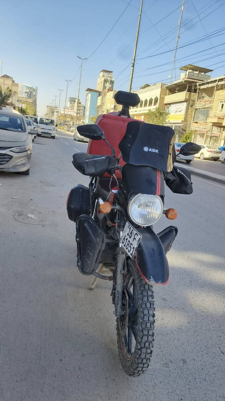 السلام عليكم شباب دراجه بوكسر للبيع موديل 22 لوحه وسنويه بأسمي مداور ثاني يوم اشبيه الدراجه مبدل بيها فقط بستم سابقاً وهسه بيها بدايه والباقي كفاله من كلشي الله يشهد عليه وعلى رزقي دراجه تراي وين ما يعجبك شرط نهضه ومعدل اشك الكاع اطيك بيها اتراي من بغداد للبصره هيه وغراضها ما اشلع منها شي واحد عده الصندوق سبب البيع امانة الله اريد اخذ دراجه زيرو من الوكيل والباقي كفاله كتلك غير الذكرته
المكان الديوانية مركز السعر 1500 وبيها مجال حك الجيه والما عاجبه السعر يعبر المنشور والرزق على الله *********** 
اتصال +واتساب والشراي بيه خير ويدلل
