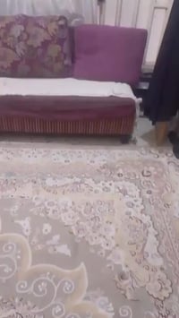 ديوان • 14 مقعد • نادر