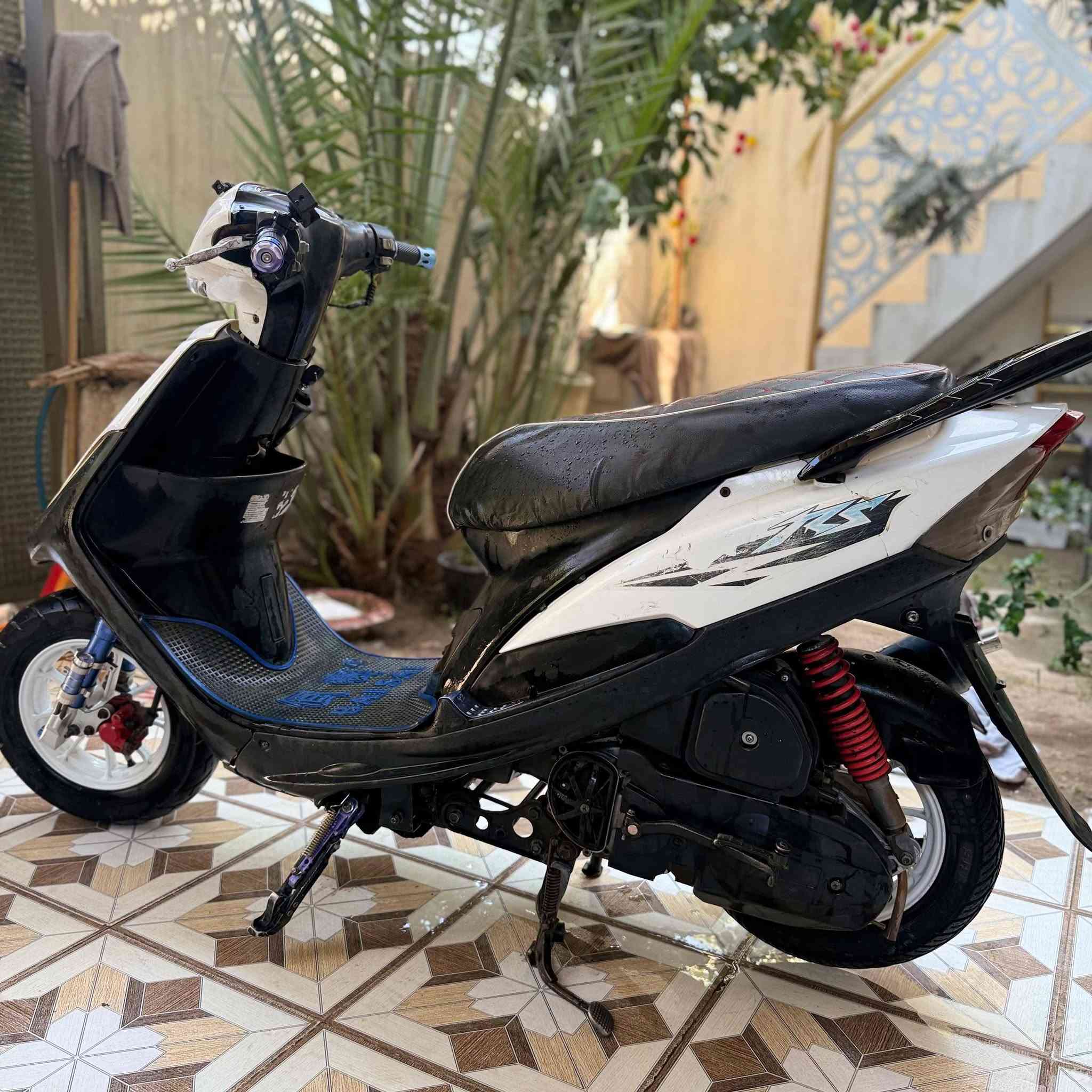 السلام عليكم ماكس مثل ما موضح بالصور للبيع السعر 550 وبيها مجال للشراي مكانها بعقوبة للاستفسار الاتصال على الرقم 
***********
