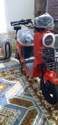 درجه البيع سرعه 100 ملف 2000 الون حمر مميز رباي شاير هورن بطاريات ٣٢ ن...