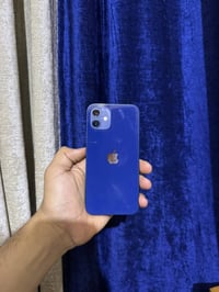 ايفون 12 عادي  ذاكره 128  بطاريه 🔋72  بدل  شريحه      شرق اوسط   جهاز ...