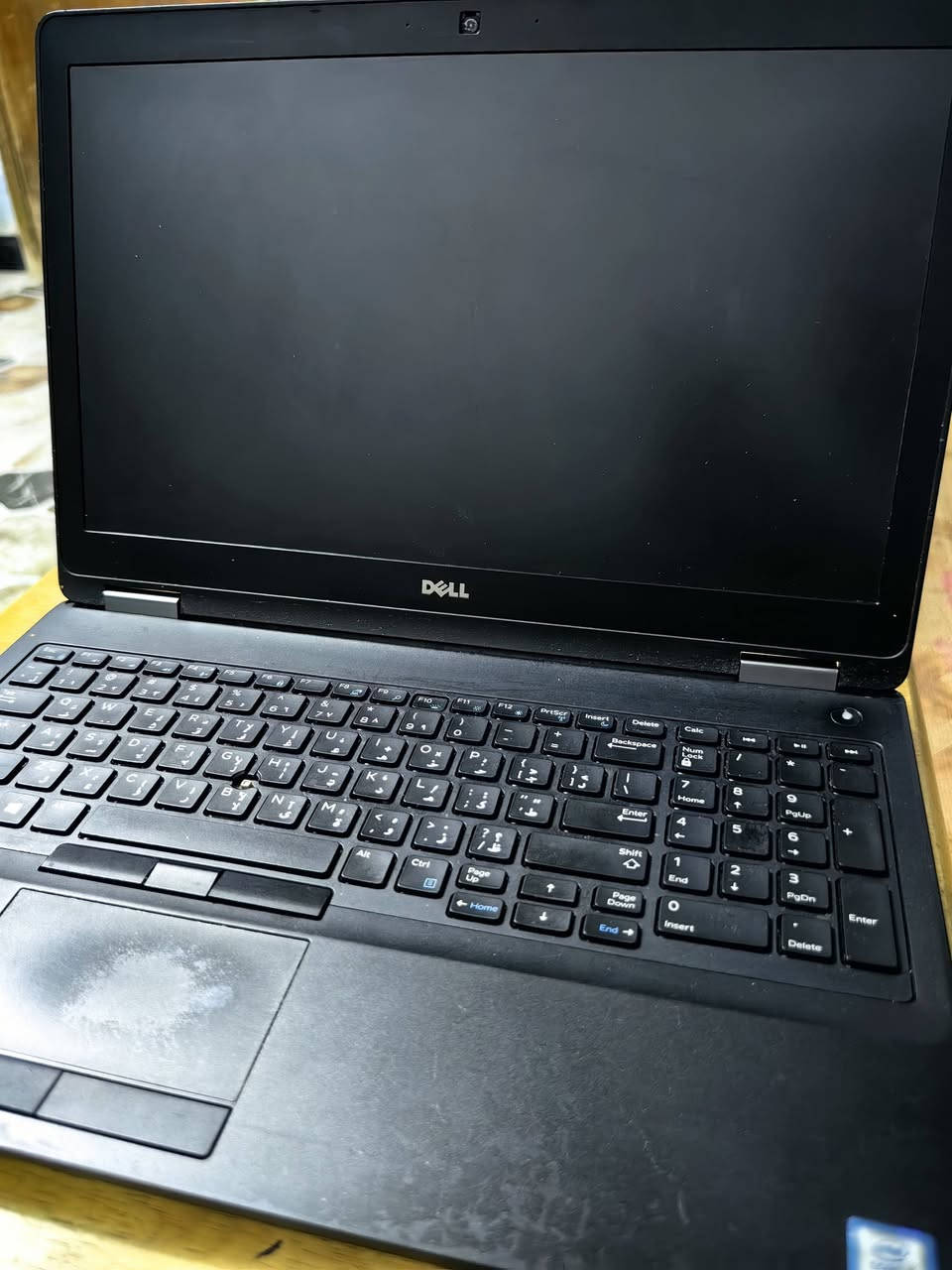 Dell latitude 5570
معالج i5-6440hq
رام DDR4 8 
هارد nvme 256g
كارت شاشه داخلي ٤كيكا  HD 530 مشغل عليها هوايه ألعاب
بطاريه جيدة جدآ
نظافة اللابتوب ٨٥٪
ملحقات حقيبه+شاحن
((ملاحظه الشاشه مرات ويا لون الأبيض ترمش 
وبي كارت شاشه خارجي بس يحتاج تبديل معجون حراري وللعلم اني اصلا اعتبر الجهاز بدون كارت خارجي لان شغلي كله ع داخلي وبدون أي خلل كذلك دكمه f10 مديوسه لكن مماثر ع شي))
بيع او مراوس


**إذا كنت صاحب هذا الإعلان وتريد حذفه لأي سبب، رجاءا أرسل رسالة إلى الدعم الفني**
