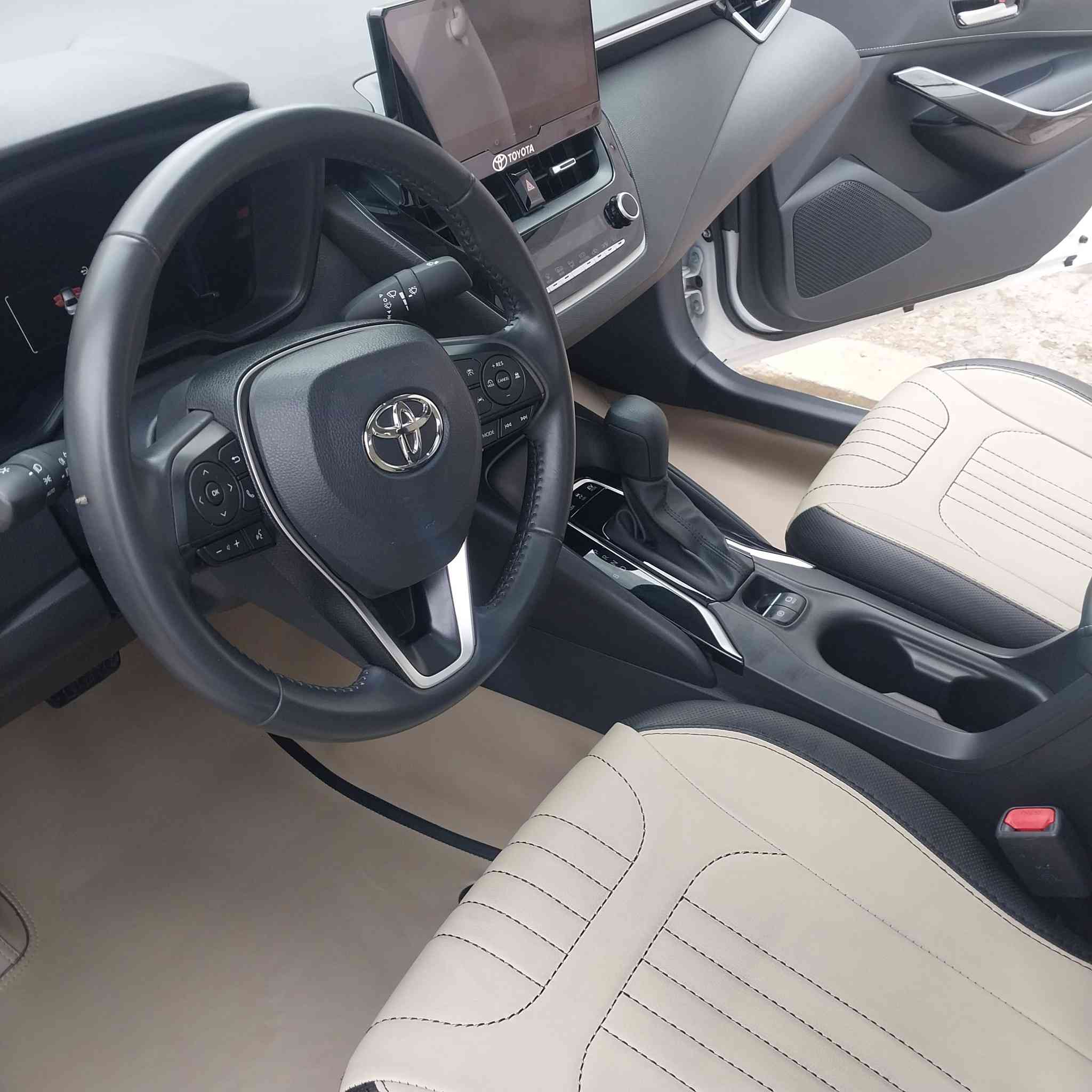 السلام عليكم كورلا موديل ٢٠٢٤ خليجيه  فول مواصفات سياره نظيفه كلش وبلعافيه الي يلخذها  مكفوله ماعدا شبر بلجاملغ الأمامي امأشر عليه  ماشيه ١٤ الف سياره غرفتها امغلفه ونظيفه مكانها المدائن  للإستفسار اكثر***********
