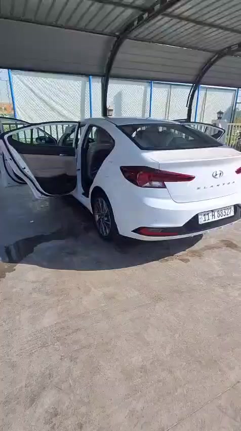 السلام عليكم للبيع النترا 2020 فول مواصفات خليجي بأسمنه رقم بغداد انكليزي محرك 2000 دوش شركه مكان السياره الرمادي الصوفيه السونار مرفق بلمنشور /رقم صاحب  السياره/*********** /السعر 173 وبيهه مجال
