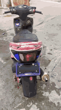 دراجه سكنز فحل مزوده تزويد داخلي وخارجي دبلات اماميه رياضي خلفيه رياضي...