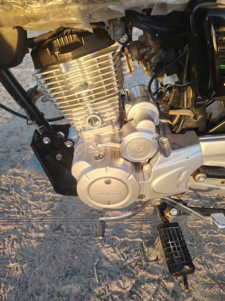 سيفان للبيع موديل 24مكفوله أوراق كامله اخت الجديد. السعر 800وبيه مجال


**إذا كنت صاحب هذا الإعلان وتريد حذفه لأي سبب، رجاءا أرسل رسالة إلى الدعم الفني**