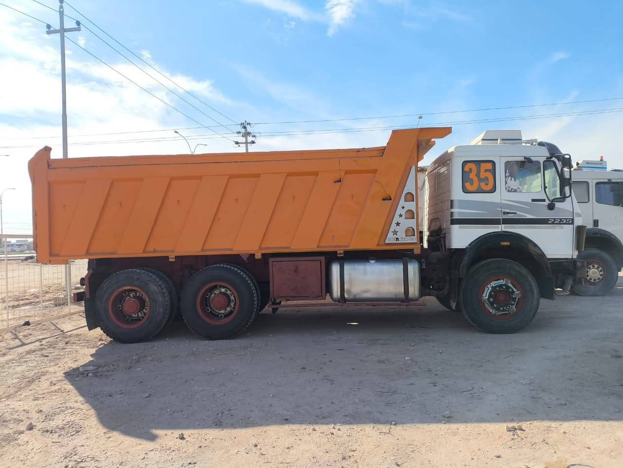 السلام عليكم البي للبيع موديل ٨٩ محرك ٣٥ دبل تيربو كير ١٦٠ مجموعة نص رقم مثنئ سياره جاهزه سعر ٣١٠ مكان السماوه تفاصيل أكثر اتصل ***********
