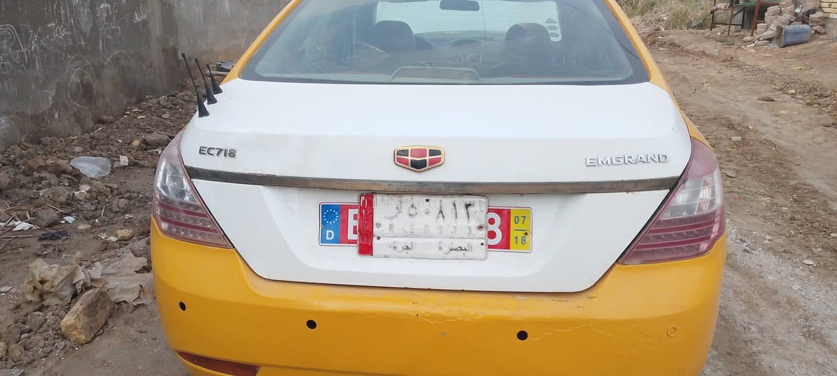 أم كراند موديل 14مااندل راعيه اتكفل سرقه وعشائر مكينه وكير كورله نحله شرط الفحص رقم بصره سنويه عظم عاج السعر 18مكاني ناصريه مركز ***********
