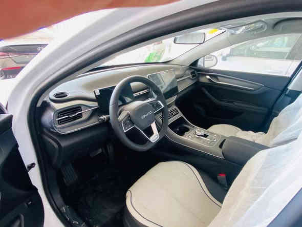 للبيع BUD ديستروير 2025 ماشيه 1800 
مرقم بغداد كامل 
السعر19500
بغداد الموال 
 الاستفسار ***********
