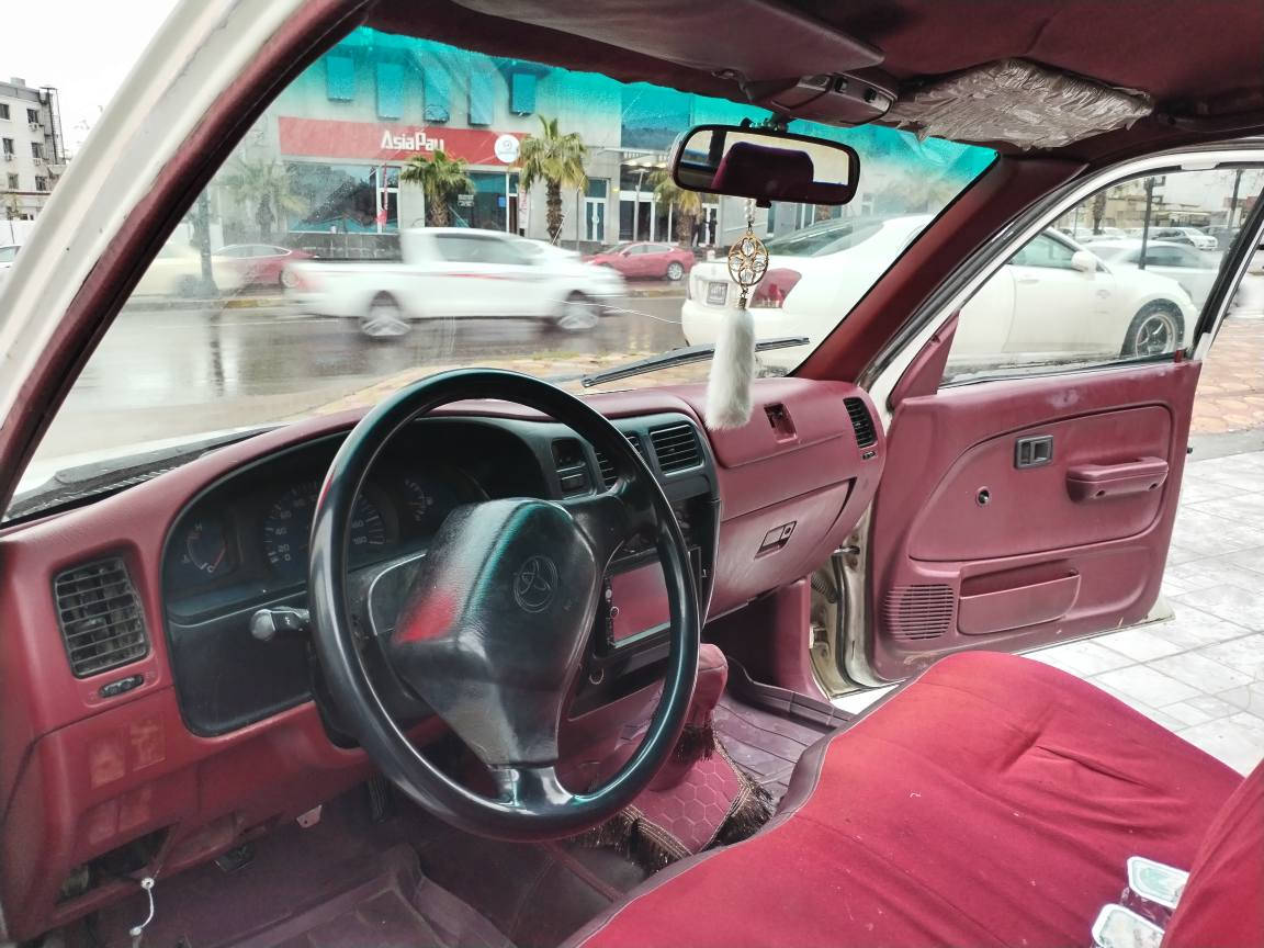 تویتا مۆدیل 2001 مە نە فیست مە کینە سبی گیڕو مە کینە و ئە کسل بە شە رت کە فالە تی مە دە نی دە کە م بۆبەیوە ندی  *********** ‌‌‌+ *********** السليمانية, العراق
