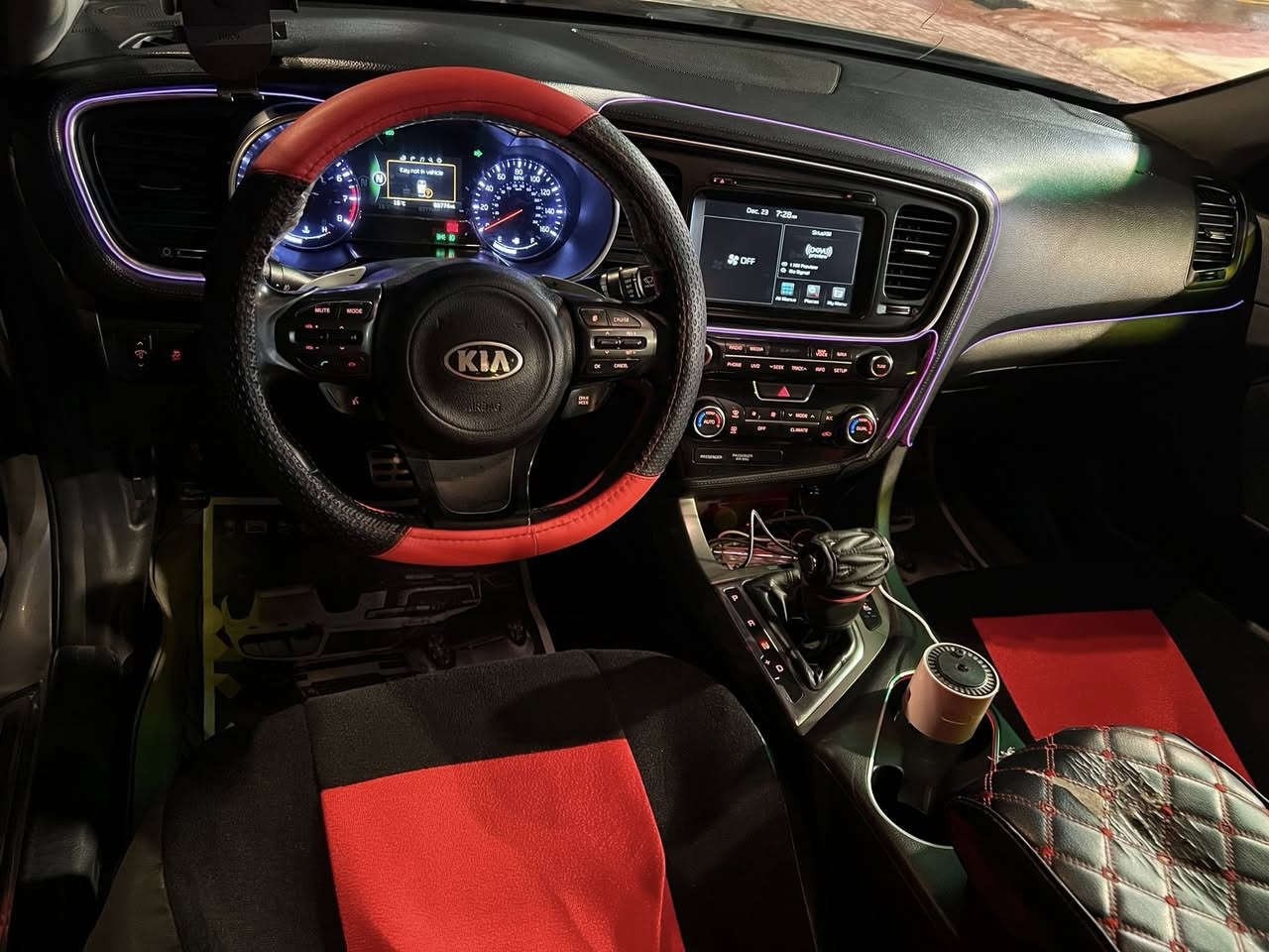 ‏السلام عليكم متوفر Kia Optimal 2000 تيربو
موديل 2015 سيارة جاهزة ماعايزهه برغي السيارة فول مواصفات تحكم ستيرن Cris سرعة تبريد تدفئة كشنات عدد أربعة رادار جانبي الشاشة بانوراما مري قلاب كشنات كهربائي منظومة زينون تبريد تدفئة كفالة بصمة أبواب لايت الأيدي السيارة حيل نظيفة حادثها جاملغ وبنيد فقط 
‏سنوية لحد 2028  مواصفات ال Ex معروفة أعلى فئة يعني فول نوع المكينة جي T I 2000 توربو + طاحونة العنوان ب النجف سياره حيل نضيفه مال جناي رقم الاتصال ***********
