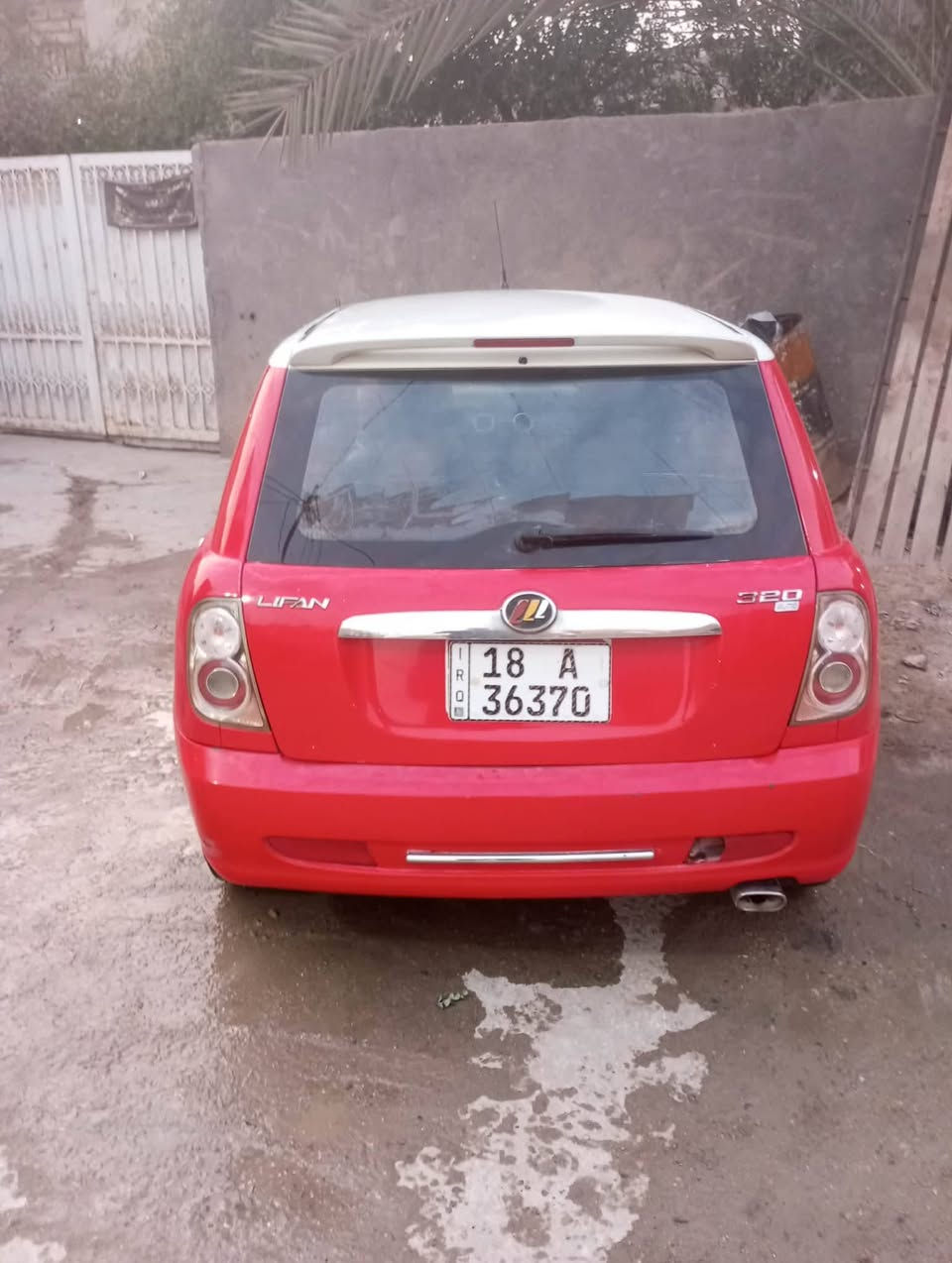 نيفان ١٢ كير مكينة وحدادية جدد كهربائيات وضع الشركة رقم بابل انكليزي شرط التحويل بيها باب صبغ على أثر عكس السايق العنوان حلة
***********
