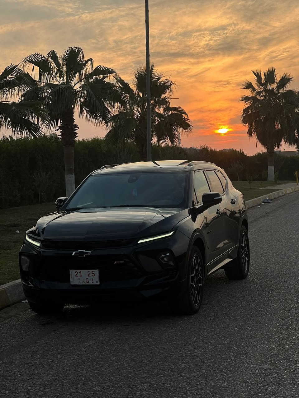 Chevrolet blazer 2023 RS
شوفليت بلايزر RS 
حجم محرك V6    3.6L
مواصفات RS فوول فول بانوراما بصمة تشغيل صندوق كهربائي كشنات جلد. وكشنات تدفئة وتبريد دشبول دجتال رادار امامي.  رادار جانبي.  رادار خلفي. تحذير من الاصطدام. شاشة كبير لمس كاميره وحساس خلفي وامامي وحجم ويل ٢١ انج  وبقية مواصفات معروفة 
حادث ٤ قطعه سطحي بدون دواخل   وايرباك استيرن وبرده ومسستم بلاد

سعر مناسب جداا   ١٥٨ ورقة 
كاتي تتسجل شمالي 
مكان سياره كركوك 
للاستفسار ***********
