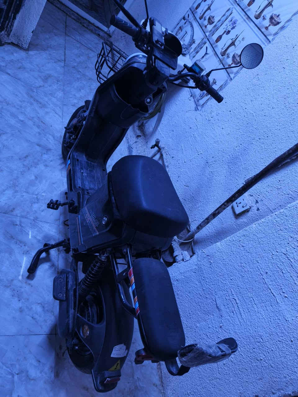 السلام عليكم من رخصة الأمن باسكل شحن R10 خمس بطاريات نظيف كلش وشحنه حلوه بطاريات نظاف كربلاء البوبيات هاتف*********** السعر 500000وبيه مجال
