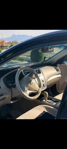 سەرەتا بە ناوی خوای گەورە ٢٠١٧ s نیسان ئەلتیما
دوو پارچەی هەیە بێ ناو گرتن 
بۆنیت و چەمەلاغی سەکن 
١٠٠ هەزار کیلۆمەتر رۆیشتوە
سەنەوی هەتا ١/١٠/٢٠٢٨ تازەیە
ماڵی من نییە ئەوە ژمارەی خاوەنەکەیتی *********** بشدار
