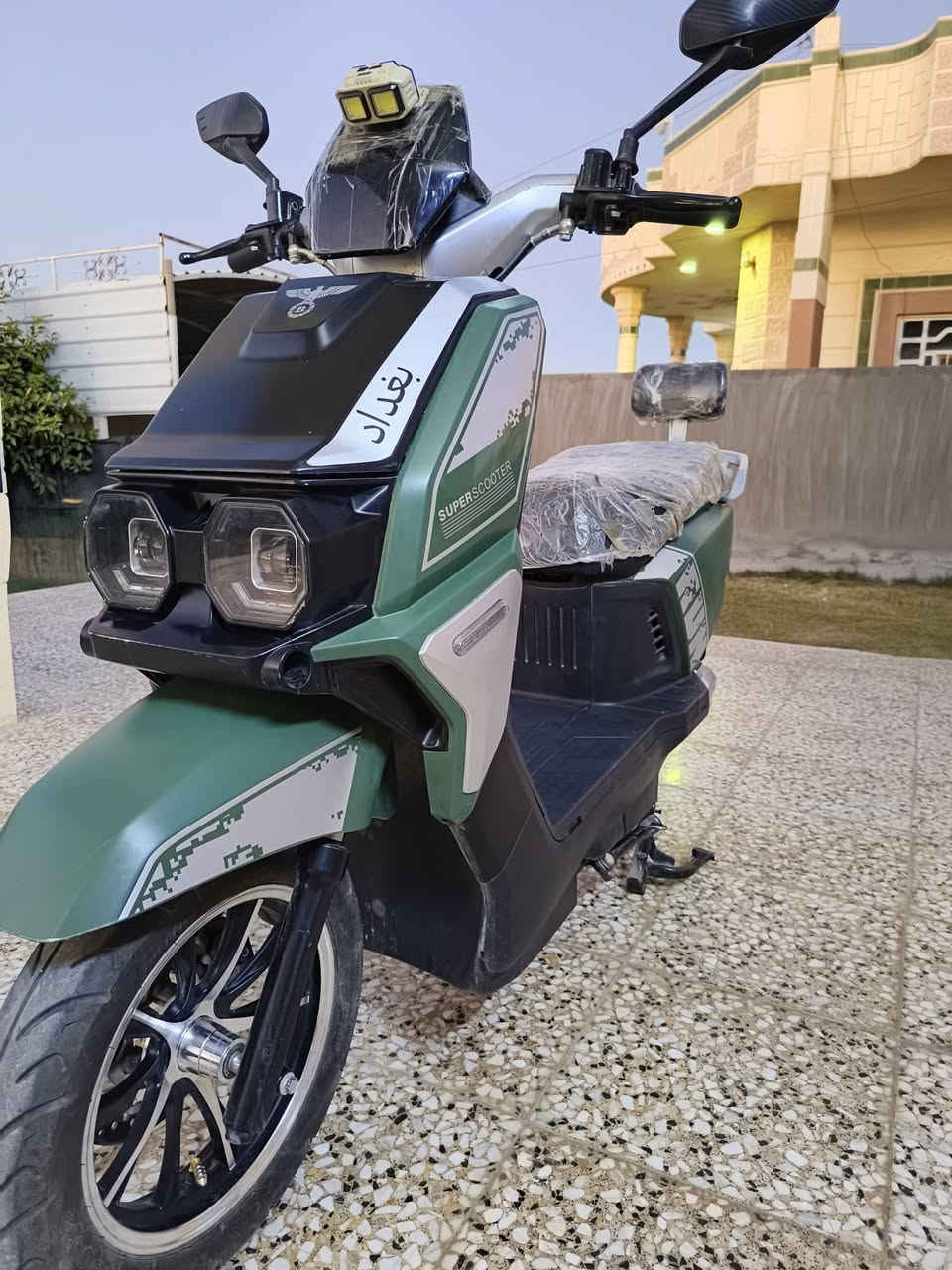 السلام عليكم
للبيع ماطور شحن 6 بطاريات بعده جديد السعر خاص او اتصل ع الرقم ***********
