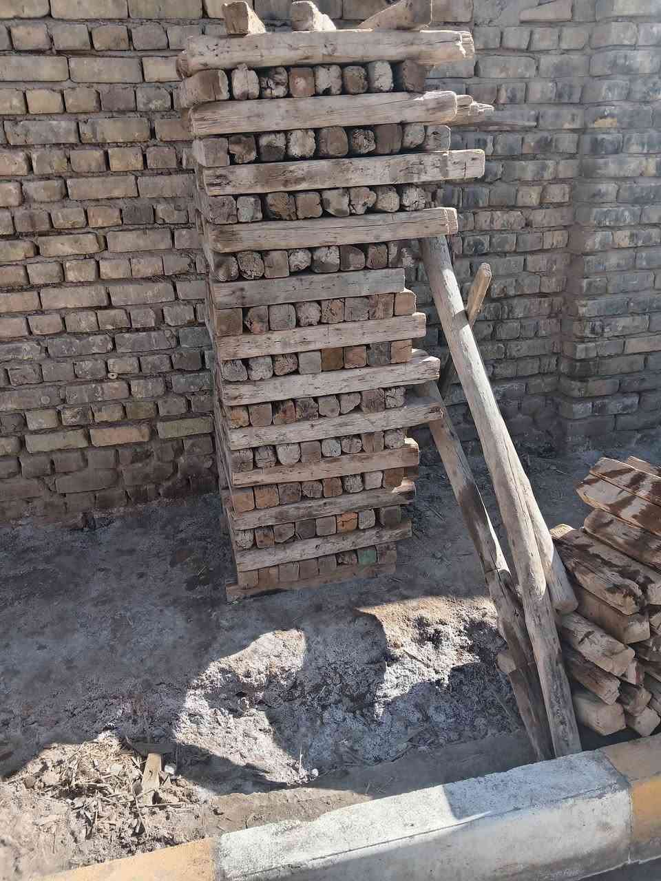 السلام عليكم مقاصر العدد ثلاث مكعب العنوان الشطره وهذا رقم تليفوني ***********
