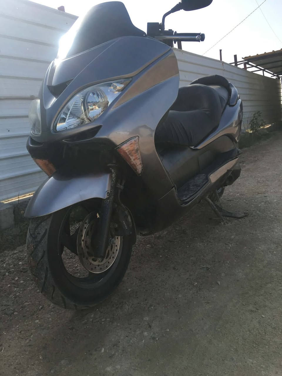 السلام عليكم دراجه فورزه 0.8 عميه بدون كير الدراجه خير من الله لا تبخير ولا تنقيص اوراقها كامله كمركها مدفوع المكان المحموديه حي بدر رقم الهاتف *********** السعر ع الخاص
